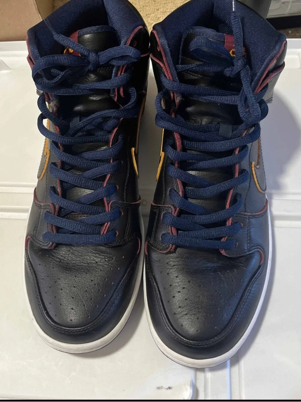 Nike SB DUNK HIGH PRO NBA CAVS Sz 11.5